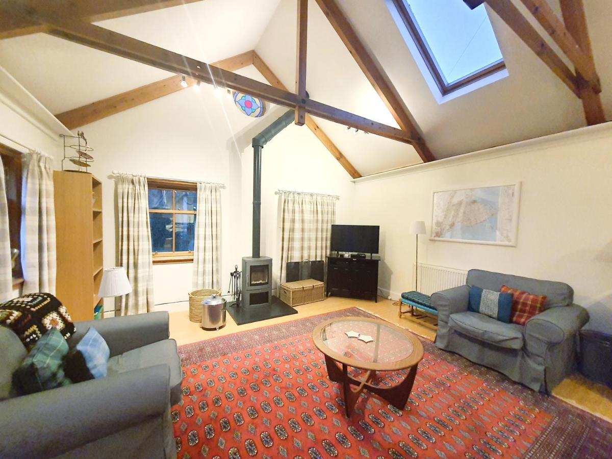 Edinburgh 2-Bedroom Cottage With Parking - Ground Floor المظهر الخارجي الصورة